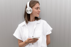Слухай і вчись: подкасти, що допоможуть навчати цікавіше 