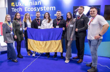 Українські EdTech-стартапи презентували Україну на виставці Bett UK