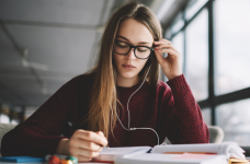 Впродовж місяця МОН планує об'єднати п'ять університетів