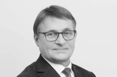 Грант не повинен перетворюватись на грошовий подарунок з бюджету