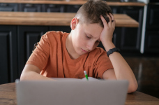 Наскільки серйозні освітні втрати учнів за два роки повномасштабної війни?