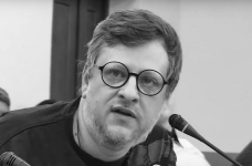 Хто винуватий у тому, що діти не привчені читати?