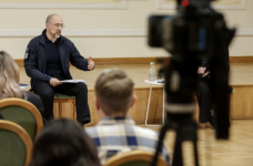 Цьогоріч Україна планує отримати щонайменше 37 млрд доларів