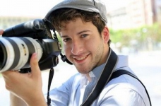 Фотограф - чи комусь ще потрібна така професія?
