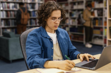 Студенти можуть отримати стипендії ім. Героїв Небесної Сотні