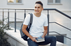 Вступники до коледжів після 9 класів розпочали створення е-кабінетів 