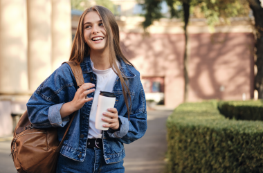 У вишах і коледжах працюють центри допомоги вступникам