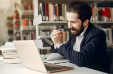 Відраховані аспіранти зможуть поновитися для захисту дисертації