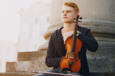 Розпочались творчі конкурси у вишах для вступників на бакалавра