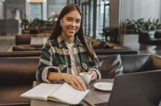 Завершується реєстрація на вступні іспити у вишах на контракт