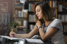 Чи можна вступити до вишу на контракт раніше, ніж 9 серпня