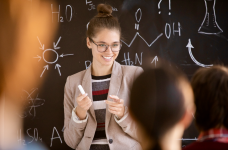 Підвищення зарплат учителів потребуватиме від 48 до 270 млрд