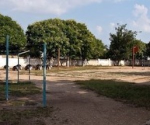 У Донецьку під час підтягувань на турніку помер 11-класник