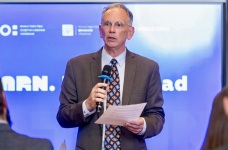 Україна отримає 415 млн доларів на розвиток шкільної освіти