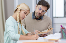 Чи стали послуги репетиторів частиною шкільної освіти?