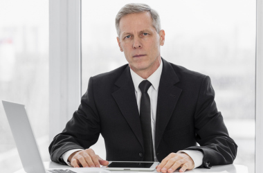 Директори критично ставляться до пониження статусу своїх шкіл