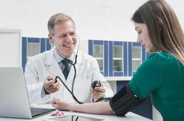 Зміни у проведенні медоглядів працівників закладів освіти