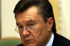 Платні послуги у вузах не враховують інтереси молоді, - Янукович