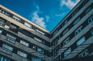 МОН готове передавати гуртожитки вишів для переселенців