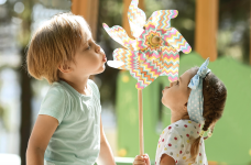 В Україні через демографію зникли черги в дитсадки