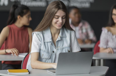 МОН завершило перерахування коштів державних грантів вишам