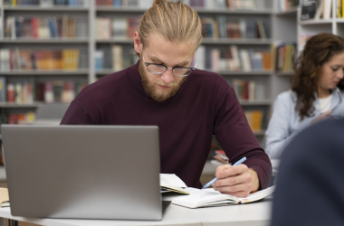 Реєстрація вступників в аспірантуру на ЄВІ та ЄВВ: особливості процедури