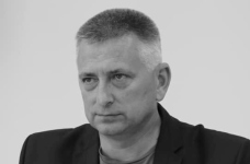 Звернення до випускників: не про «пташенят, що вилітають з рідного гнізда»