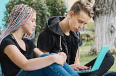 УЦОЯО: абсолютна більшість «зливів» завдань НМТ є здогадками