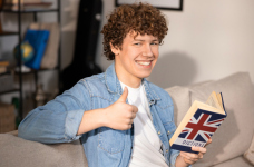 Тести з англійської мови на НМТ-2025: спростовуємо міфи