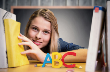 Чи дійсно тест з англійської на НМТ заскладний навіть для носіїв мови?