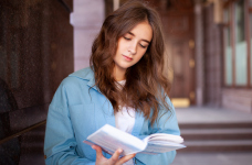 Результати НМТ-2025: чому варто подумати про вищу освіту за кордоном уже сьогодні?