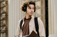 Студенти та викладачі просять скасувати один із магістерських іспитів