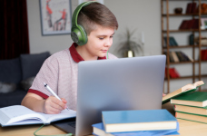 Український атестат за кордоном: реальність, а не компроміс