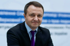 Уряд звільнив Тараса Кременя з посади мовного омбудсмена