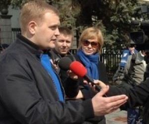 Нардеп Андрій Пінчук забезпечить всіх випускників робочим місцем