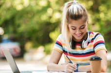 Уряд збільшив суми грантів на здобуття вищої освіти