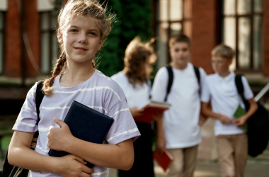 Діти ВПО зможуть продовжити навчання за старими умовами