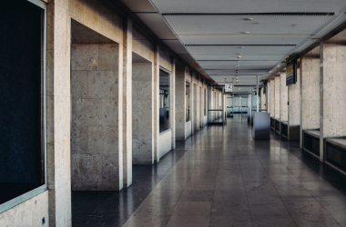 Учителів примушують до чергувань в укриттях під час відпусток