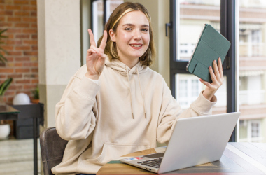 Обдарованій молоді збільшено кількість і розмір стипендій