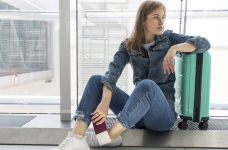 У МОН спростували масовий відтік випускників шкіл за кордон