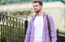 Особи, зараховані до вишу понад ліцензований обсяг, не є студентами