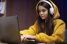 Діти заслуговують на безпечне дитинство: як попередити загрозу