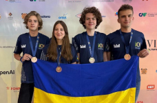 Українські учні отримали 27 медалей на 7 міжнародних олімпіадах