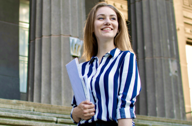 Освітні гранти студентам другого курсу будуть надані у вереснi