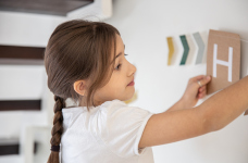 Літери для оформлення класу: шаблони для друку