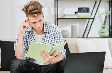 Завершується зарахування майбутніх бакалаврів на контракт