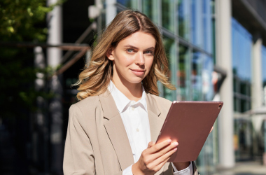 Освіта за кордоном для українців після 11 класу: чекліст дедлайнів