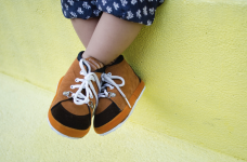 Ортопедичне взуття для дітей: чому воно таке важливе для здоров’я стопи та розвитку дитини