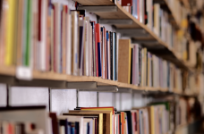 Доставка нових підручників для 8 класів до шкіл триває