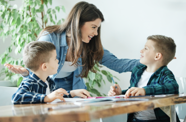 Уряд більше не впливає на розмір зарплат вихователів дитсадків
